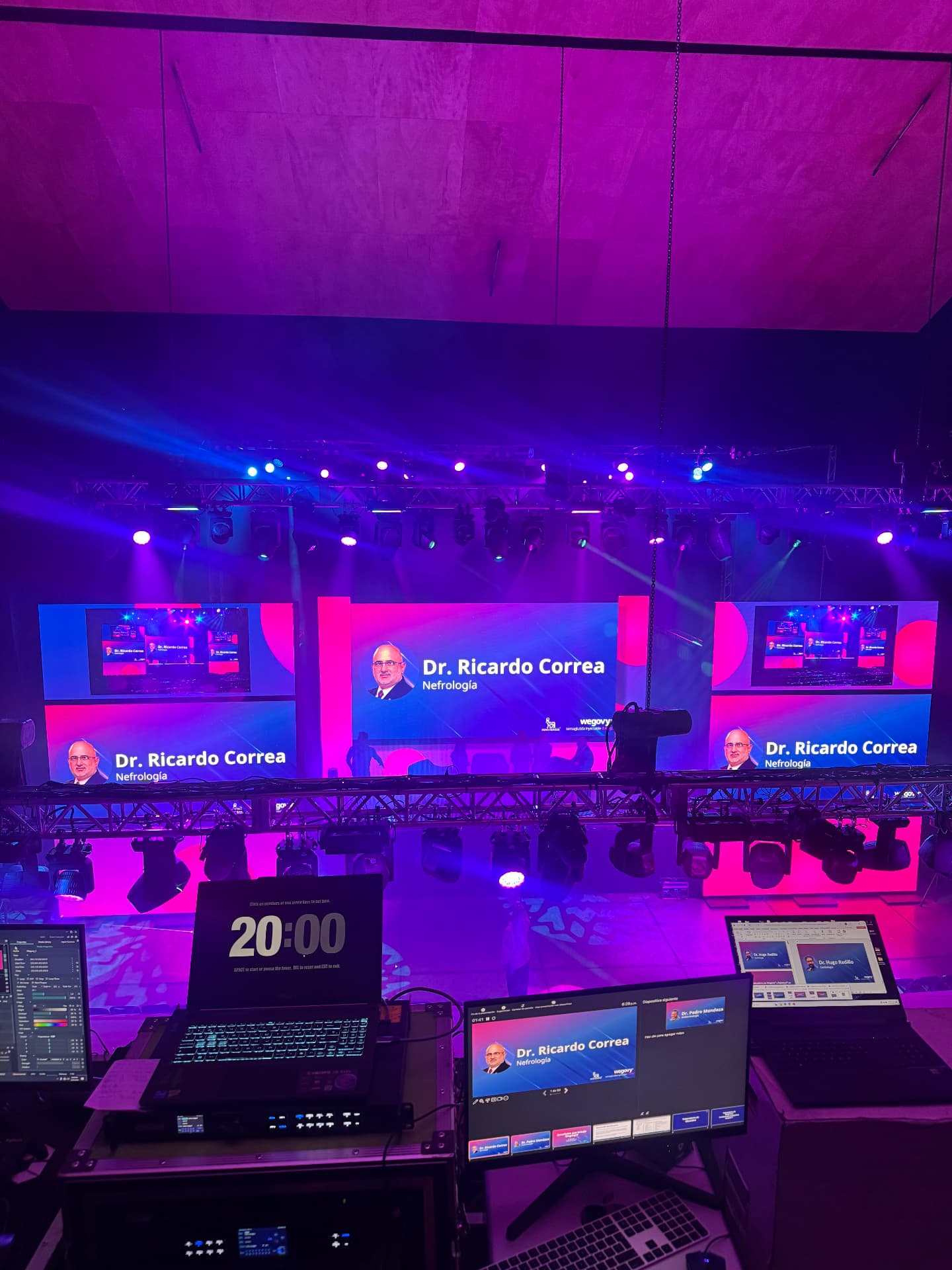 Wegovy — presentación del Dr. Ricardo Correa en pantallas