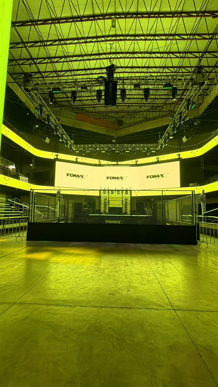 Nike Toma el Juego — arena TOMA