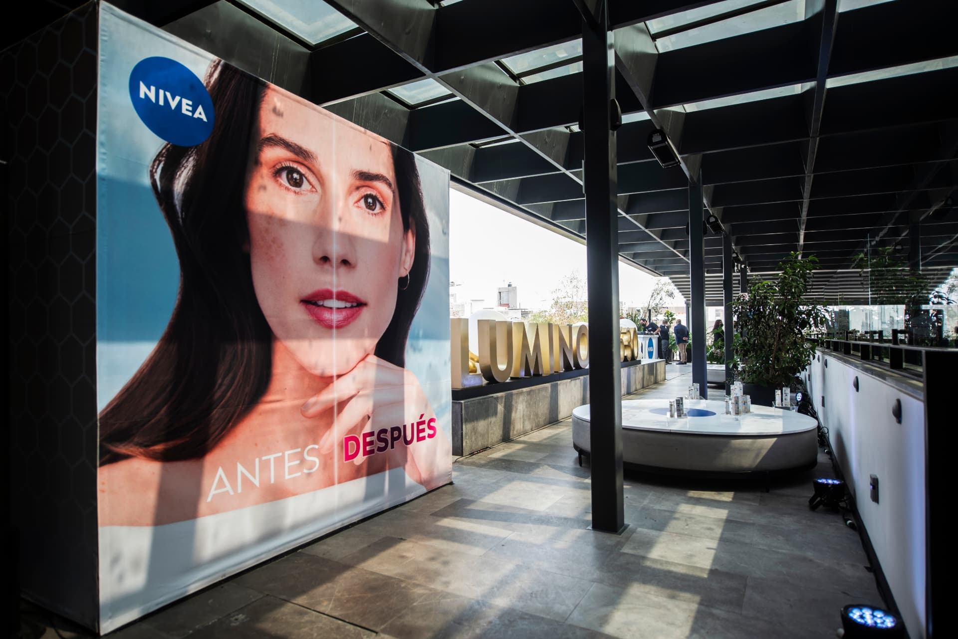 Nivea — muro Antes / Después