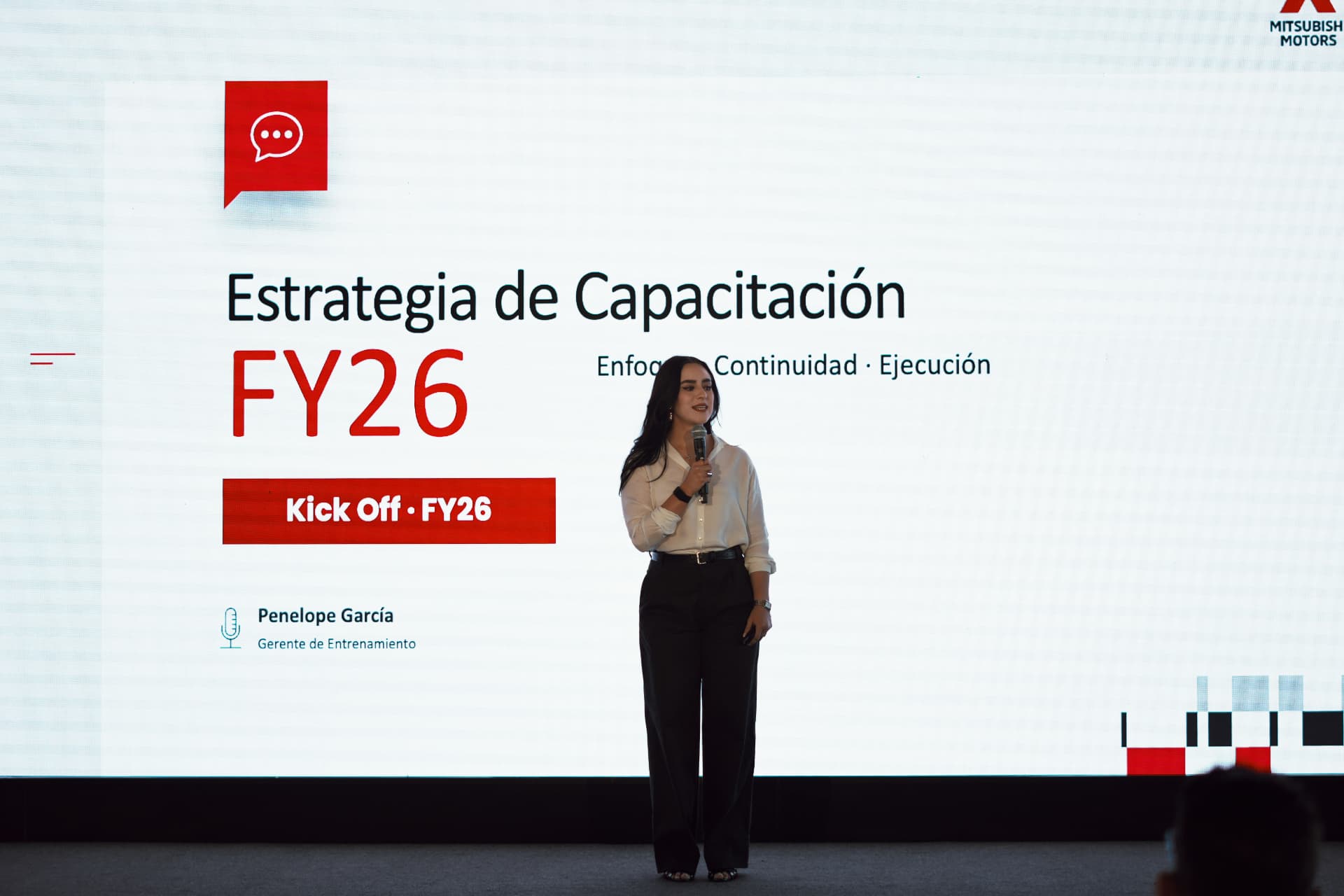 Presentación de la estrategia de capacitación FY26